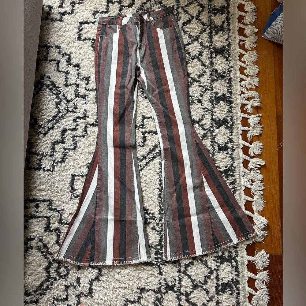 Striped Flare Pants - Picture 6 of 9